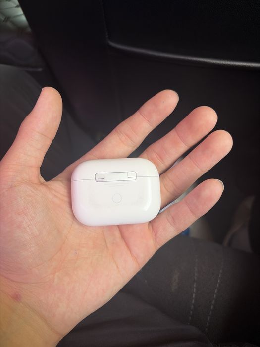 Airpods Pro лайтнинг