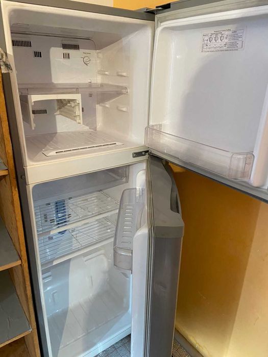 Хольадилник Сатамын