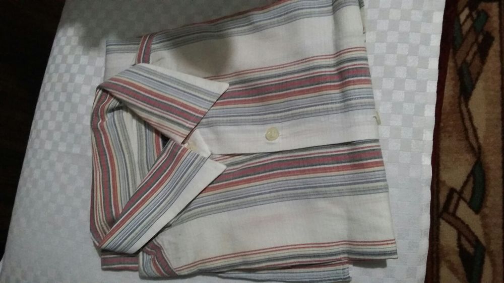 Мъжка кенарена риза