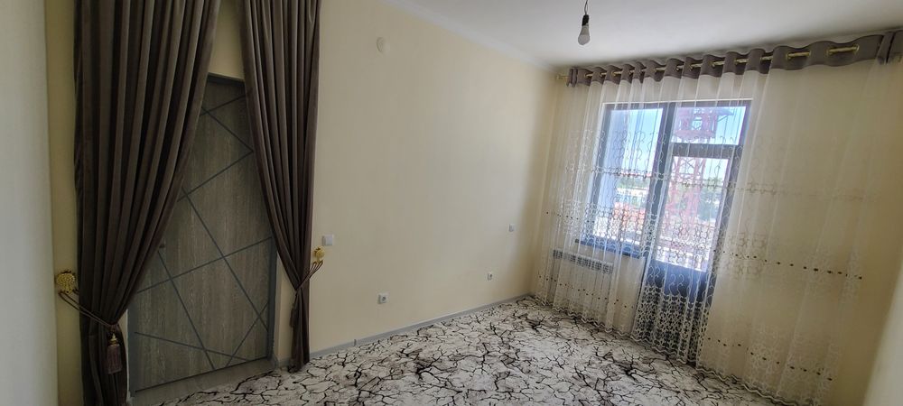 Ijaraga dom 3 qavat 3 xona 300$