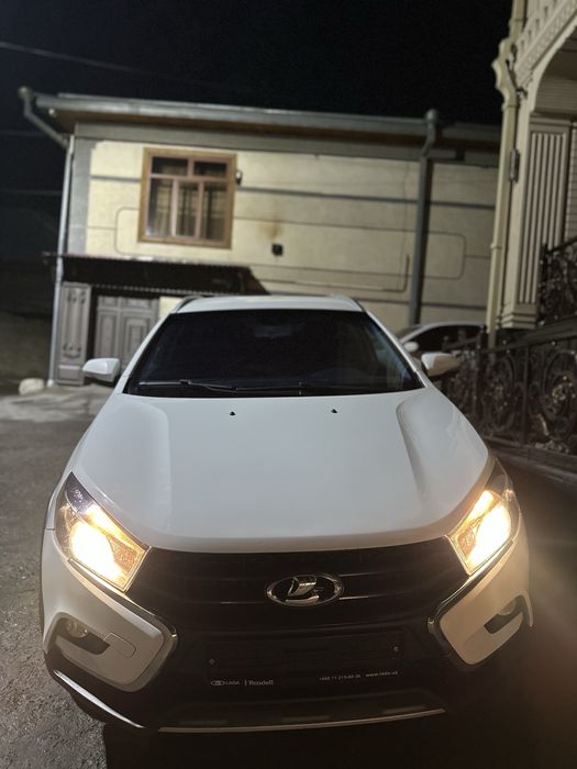 Lada Vesta Cross 2022