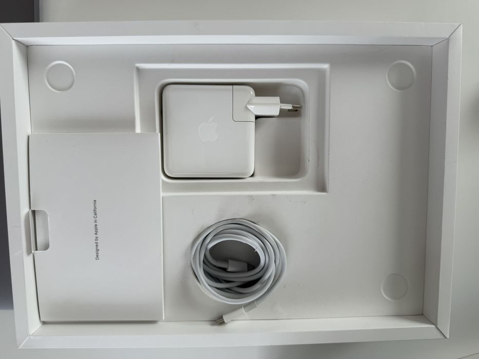 MacBook Pro 13” M1 Retina Display Touchbar