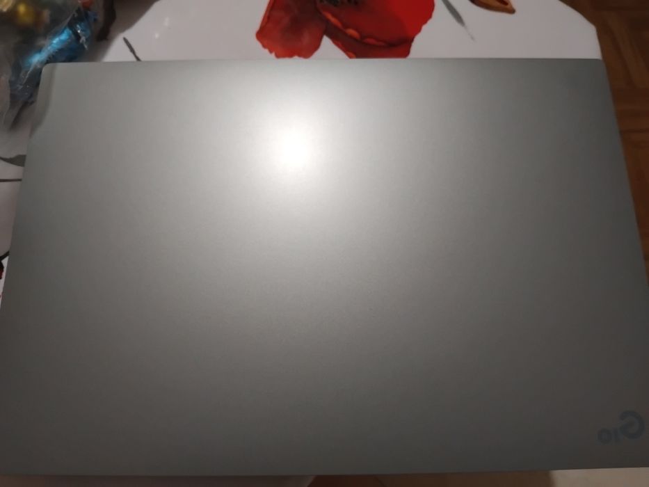 Продам ноутбук в отличном состоянии