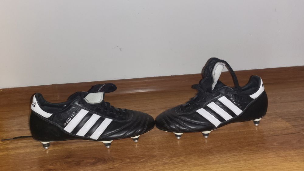 Футболни обувки Adidas Copa Mundial