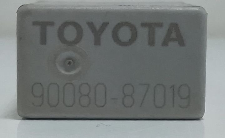 Releu  9008087019 Toyota Avensis a 2-a generatie T25