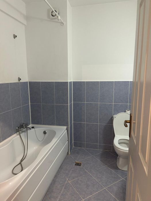 Vând garsonieră bloc nou, GECOROM,