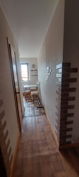 Продам 4х комнатную квартиру