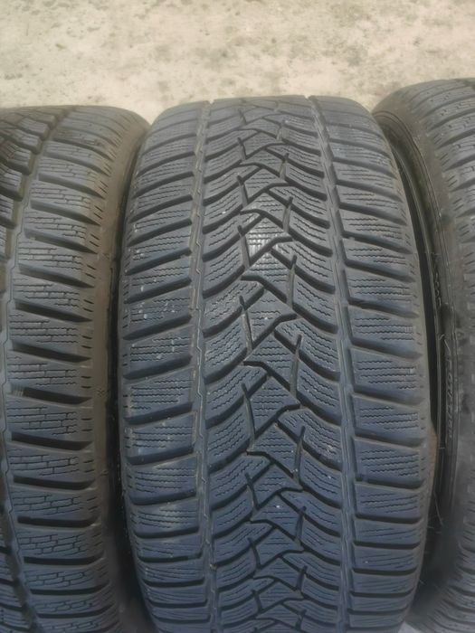 Зимни гуми DUNLOP 225/40/18