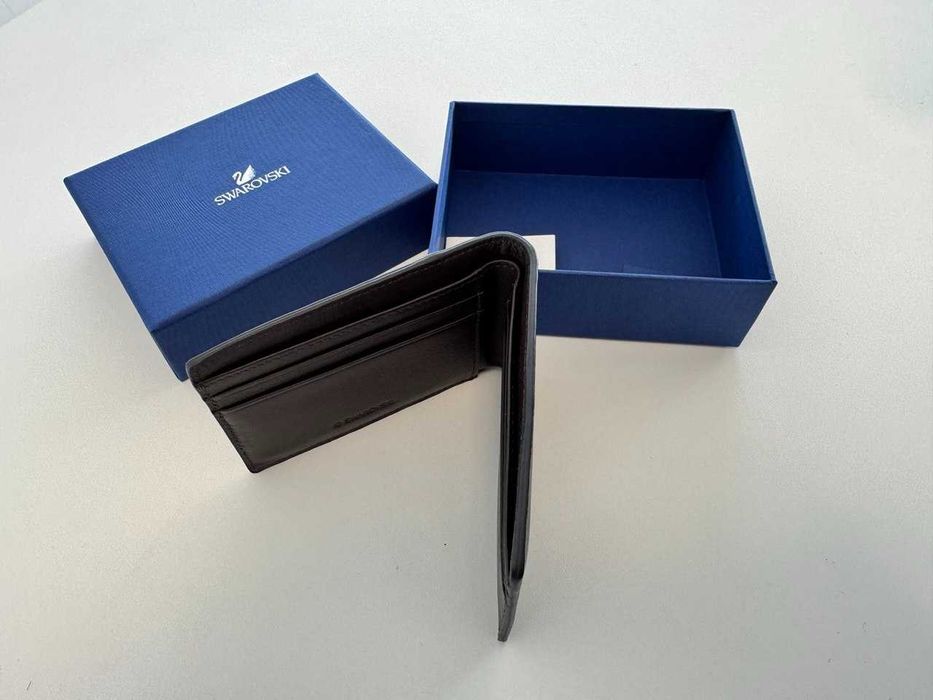 Портфейл Swarovski от естествена кожа