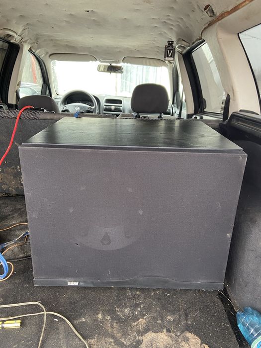 Subwoofer B&W 1000W + amplificator