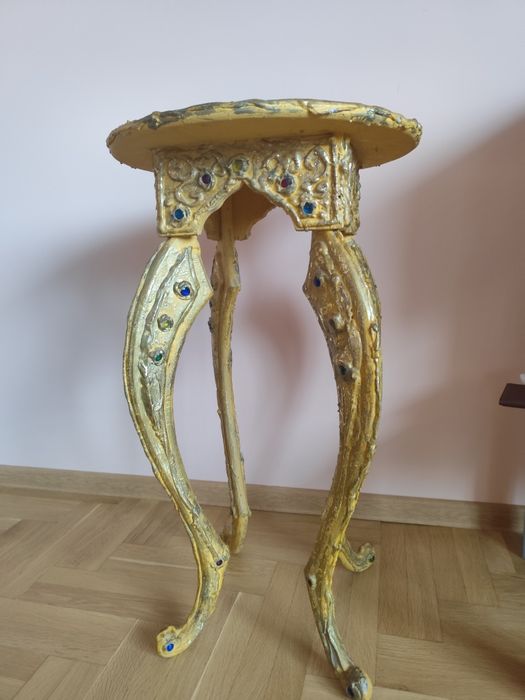 Декоративна масичка дърво