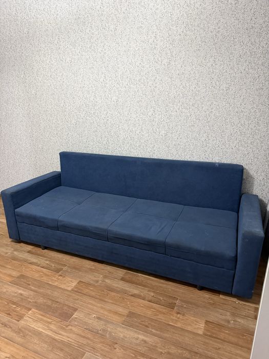 Продам диван в хорошем состоянии