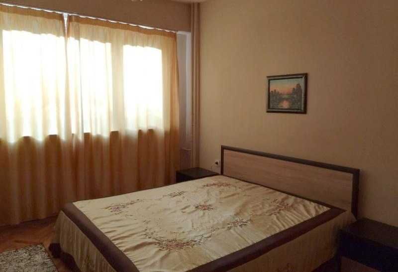 Дава се под наем Двустаен апартамент в София, Надежда 2 - 75 кв.м за 350 € - Снимка #3