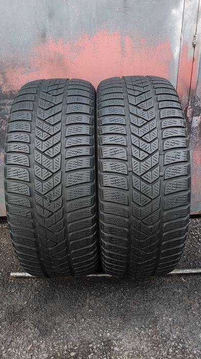 2бр. зимни гуми 225/50/17 Pirelli Sotto Zero 3 
dot22
6.5mm
Добро съст
