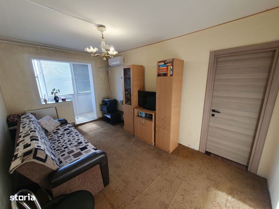 Apartament 2 camere, etaj 2, centrala proprie - Zona Steaua
