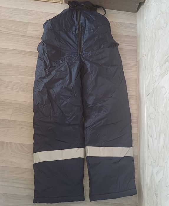 Спец.рабочии одежда