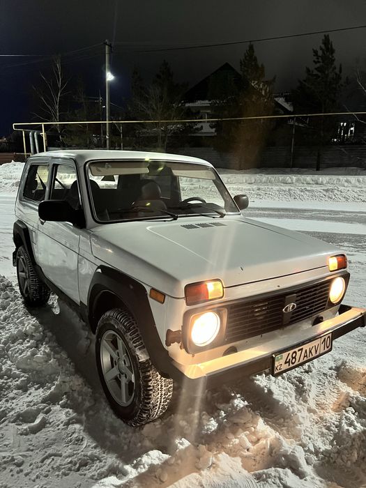 Продам ниву 2012 год газ бензин