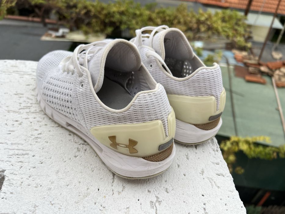 Under. Armour 43 Sonic