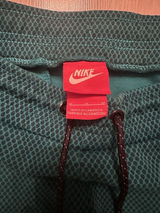 Къси гащи от Nike tech fleece размер М
