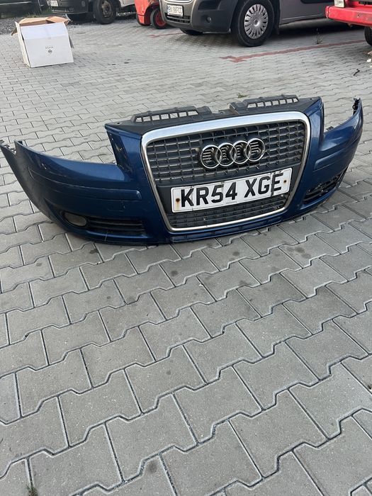 Bara fata cu tot cu grila audi a3 intro conditie buna , pot oferi si montaj