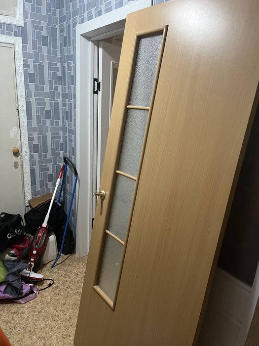 Продается дверь полотно