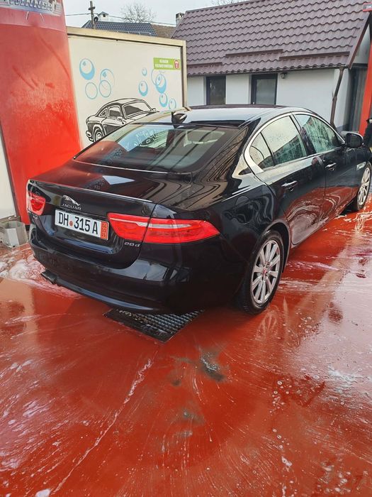 Jaguar XE 2016 2.0 diesel cutie manuala