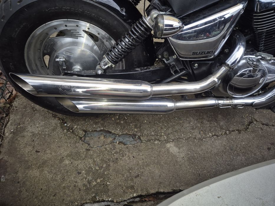 Bobber Suzuki marauder vz800