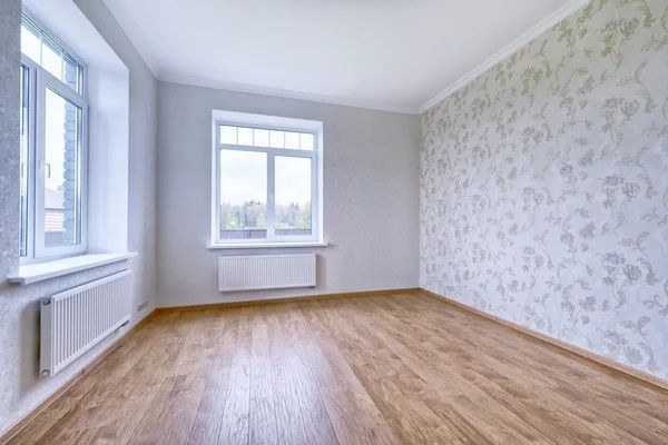 Настил линолеума. Ламинат