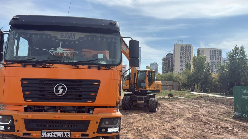 Услуги самосвала и погрузчика в Астане. Вывоз мусора, доставка щебня.