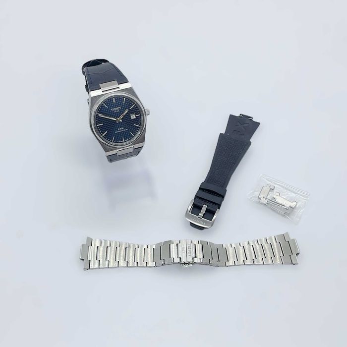 Tissot PRX 40mm Powermatic 80 Automatic, Blue Dial син автоматик