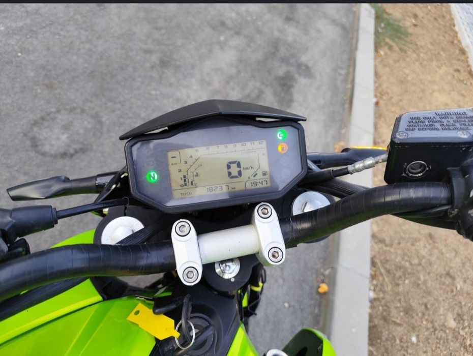 Vând sau schimb cu auto keeway rkf 125 cc