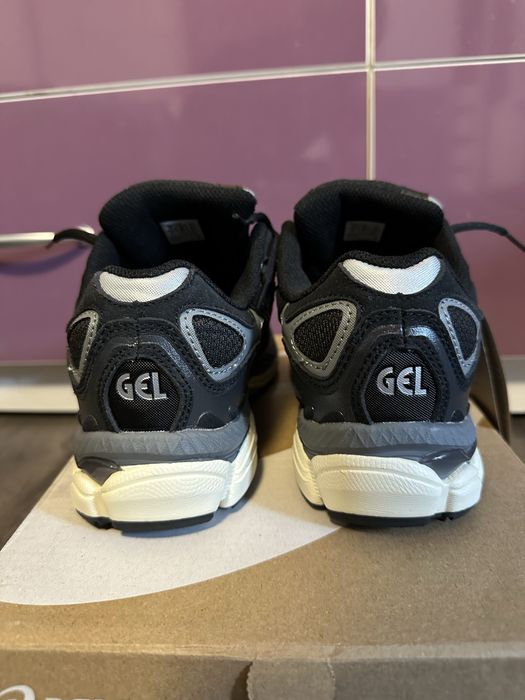Asics gel (black)
