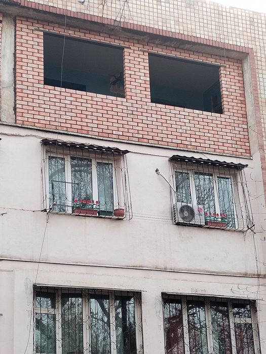 Balkonga g'isht teramiz.Kladka balkon.Керпичая кладка балканов