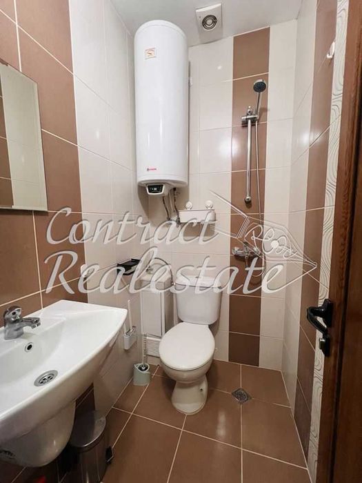 Дава се под наем Двустаен апартамент в Варна, Център - 35 кв.м за 357 € - Снимка #7