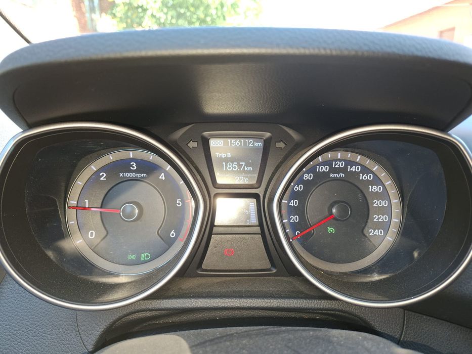 Vând Hyundai i30