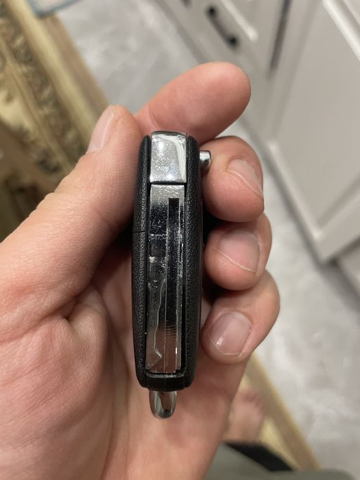 Продам смарт ключ от HYUNDAI CANTA FE 2014