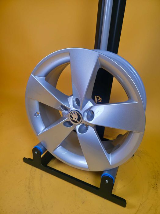 1 Janta Aliaj 5x112 17'' OEM Skoda Karoq 7J ET 45 NOUA COD 57A601025H