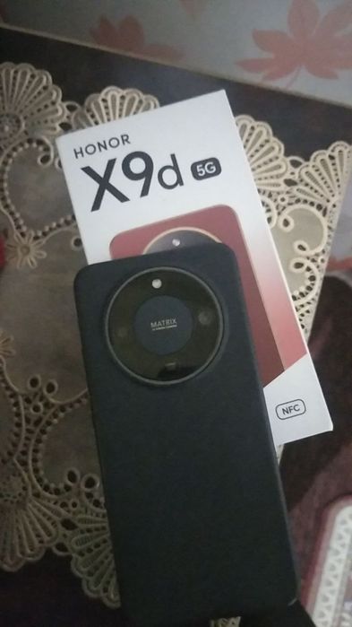 Honor x9d  8+8/ 256 gig