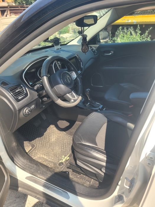 Dezmembrez jeep compass 14benzina
