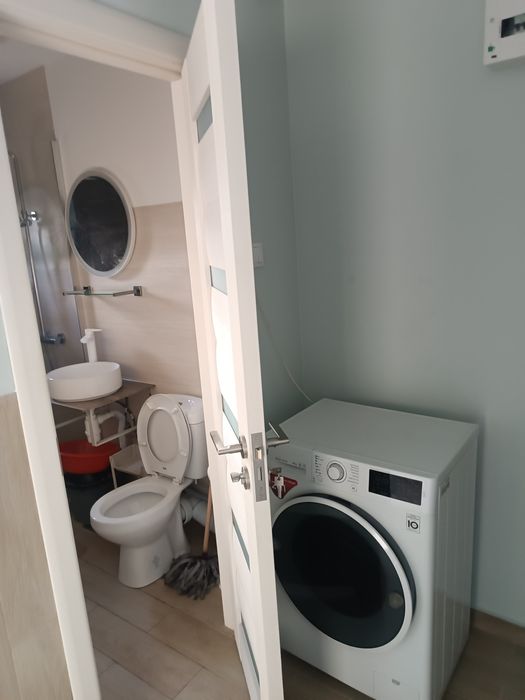 Închiriez apartament 1 camera