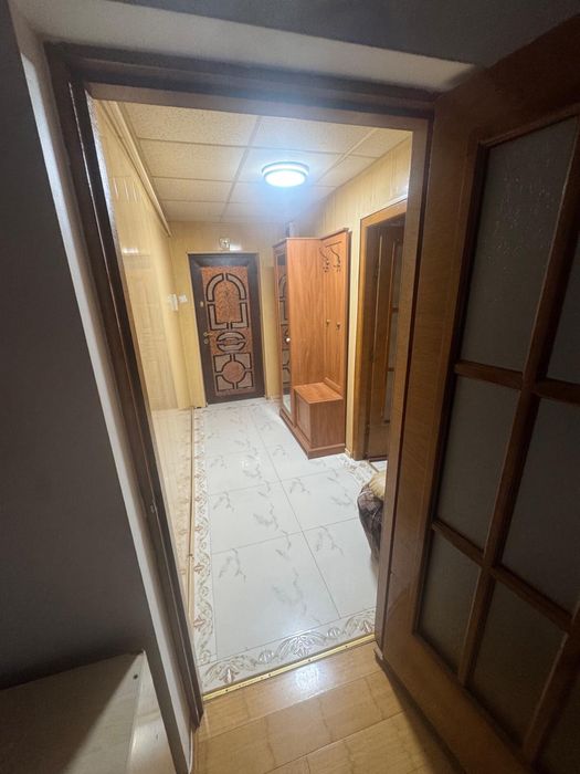 Apartament 2 camere decomandat de inchiriat
