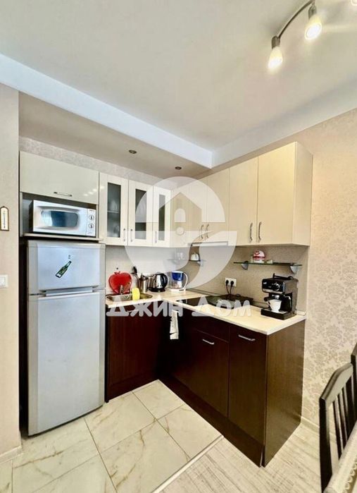 Продава се Двустаен апартамент в к.к. Слънчев бряг - 66 кв.м за 1607 €/кв.м - Снимка #1