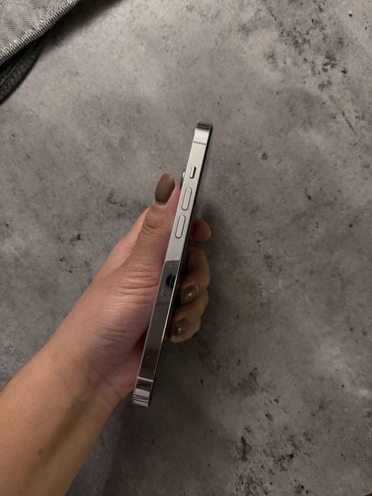 iPhone 14 pro 256 гб (белый)