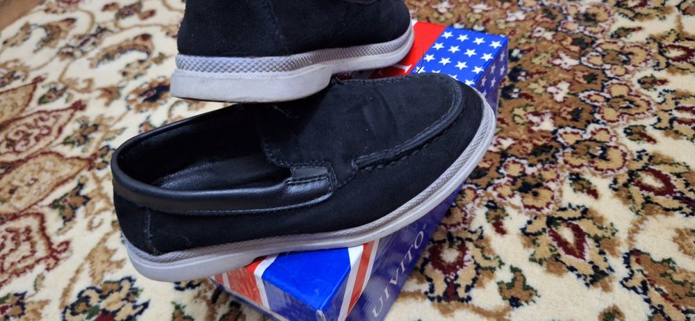 Продаются  десткие макасины