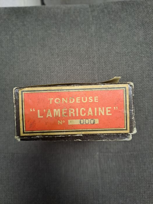 Mașini de tuns antice