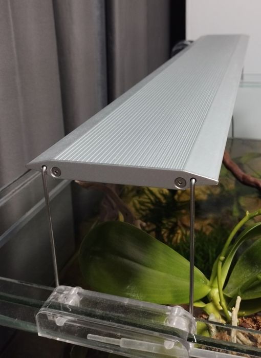 Аквариумные профессиональная лампа