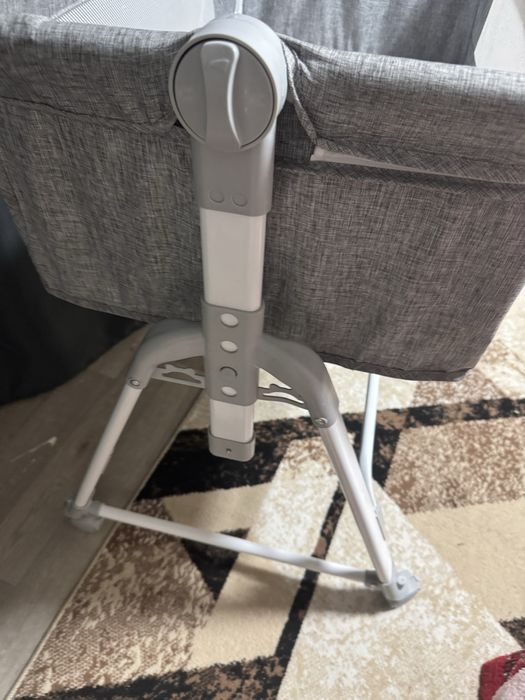 Продам манеж в отличном состоянии