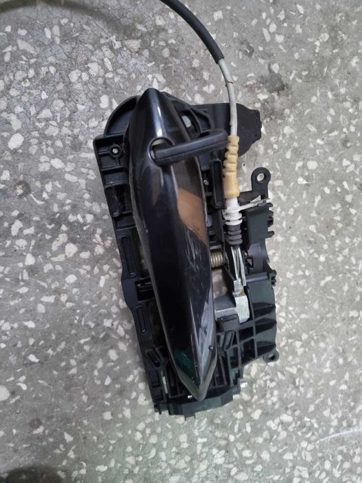 Butuc cu cheie stanga fata BMW seria 5 F10 F11 volan stanga