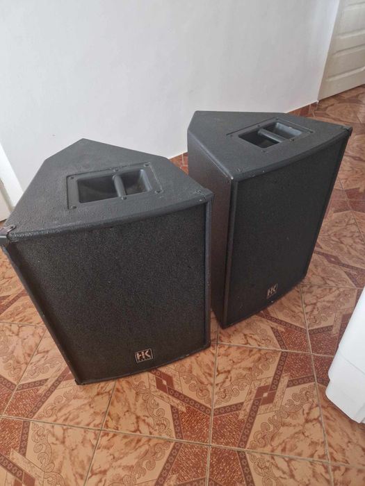 Vând sau schimb cu o boxa activa