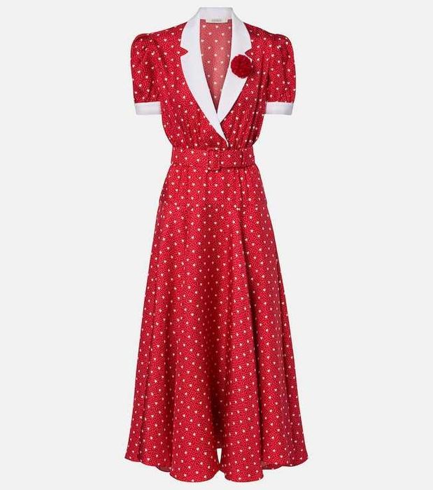 Аёллар учун бежирим кўйлаклар